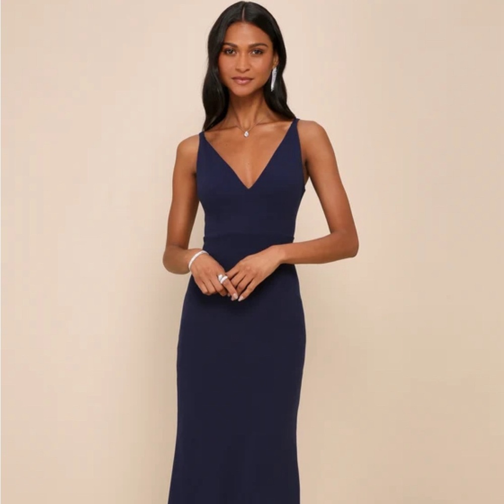 Lulu’s Melora Navy Blue Sleeveless Maxi Dress Size M